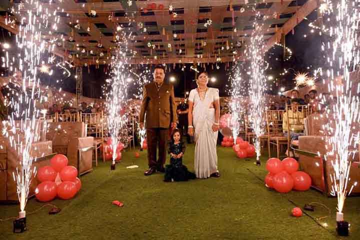 Ela já apareceu em um videoclipe de uma estrela da música local e participou de uma série documental da TV indiana. 