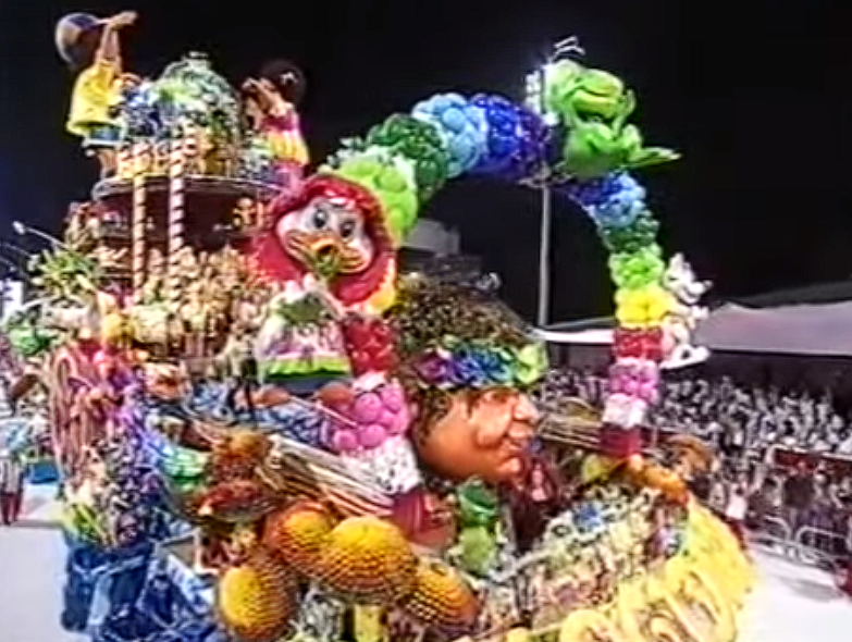 A Mocidade Alegre faturou o sexto título de sua história no carnaval de São Paulo. A agremiação do bairro do Limão, na Zona Norte, levou ao Anhembi um enredo sobre o riso: "Posso ser inocente, debochado e irreverente... Afinal, sou o riso dessa gente". - Reprodução/Canal 
Eduardo Rodrigues