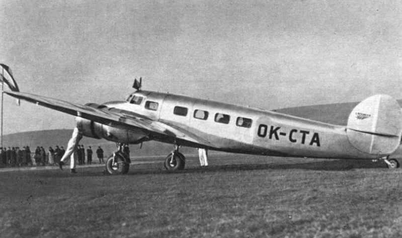 Avião Lockheed 10-E Electra