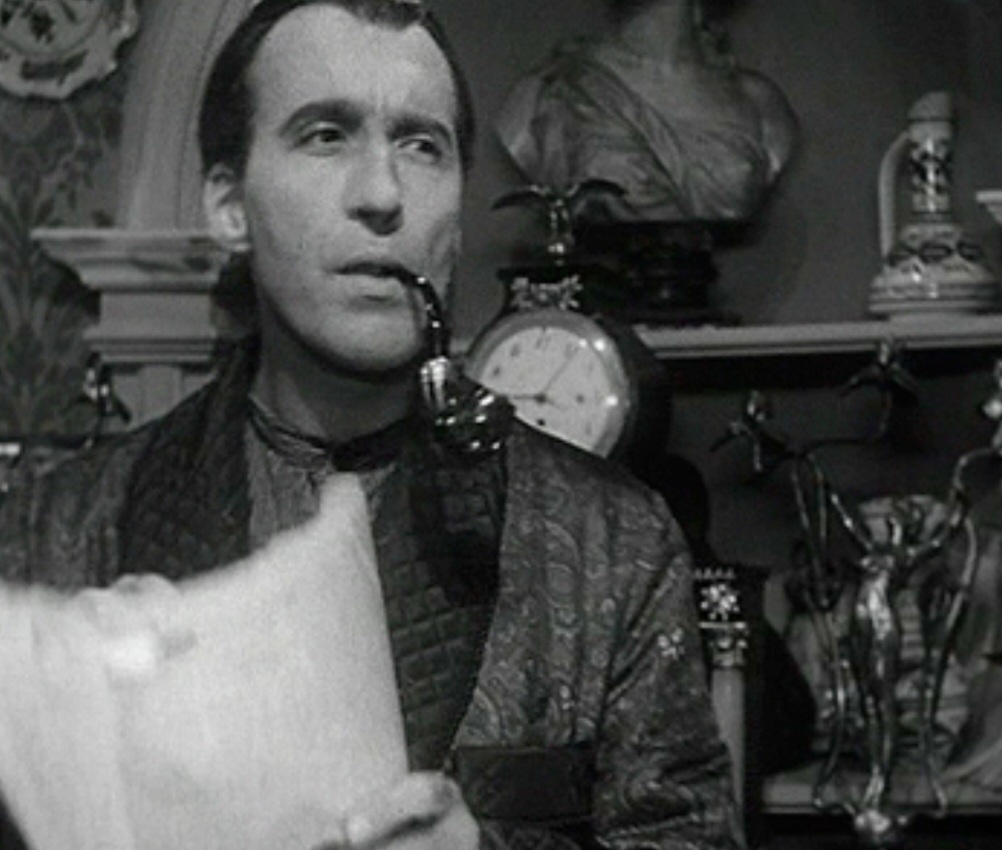 Christopher Lee - O ator famoso na pele de Drácula no cinema e mais tarde como o vilão Saruman de 