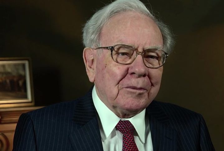 8º) Warren Buffett (patrimônio de US$ 154,2 bilhões) - Um dos maiores investidores do mundo, CEO da Berkshire Hathaway. Conhecido como o 