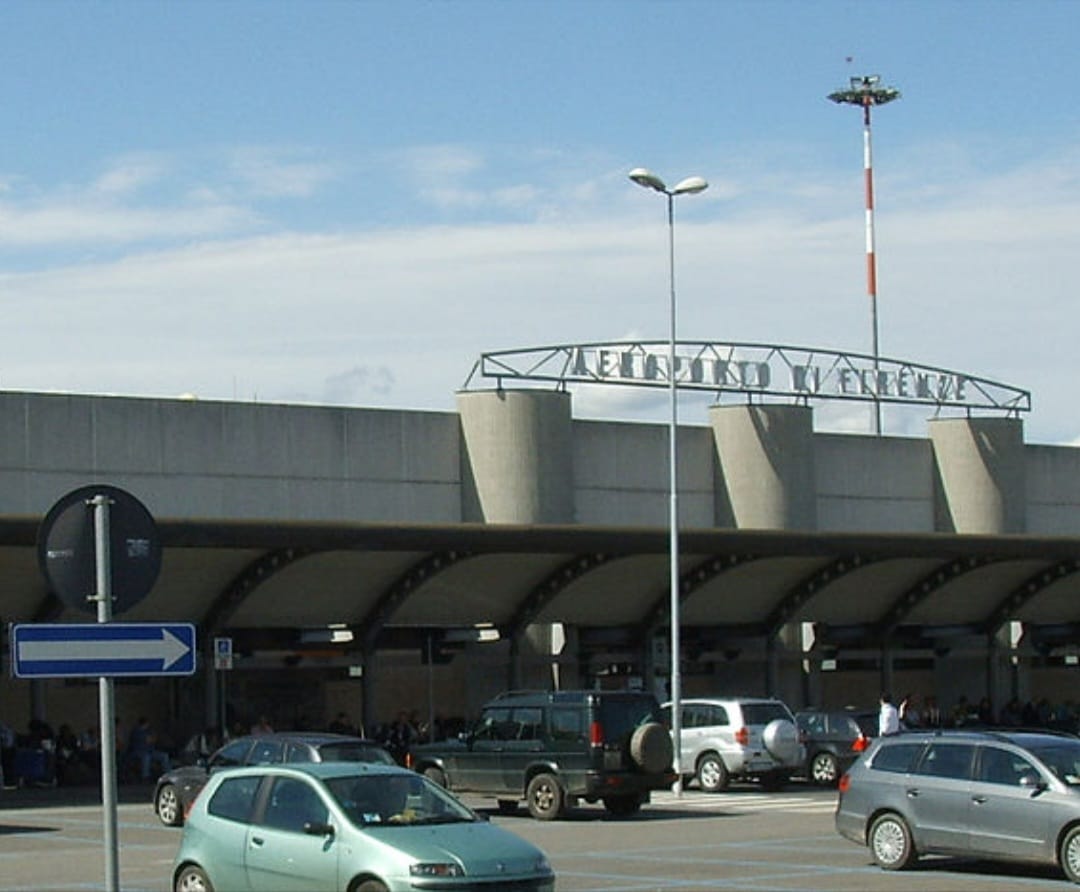 Reforma do aeroporto de Florença destina espaço para cultivo de uva e produção de vinho - Sailko/Wikimedia Commons