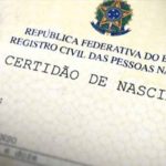 Certidão de nascimento