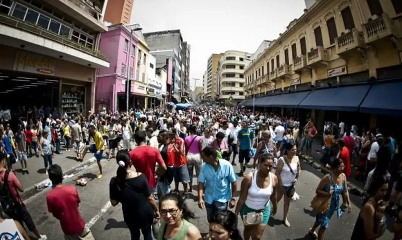 Curiosamente, SÃ£o Paulo registrou esse saldo negativo muito em funÃ§Ã£o da saÃ­da de pessoas que haviam migrado para o estado em anos anteriores. 
