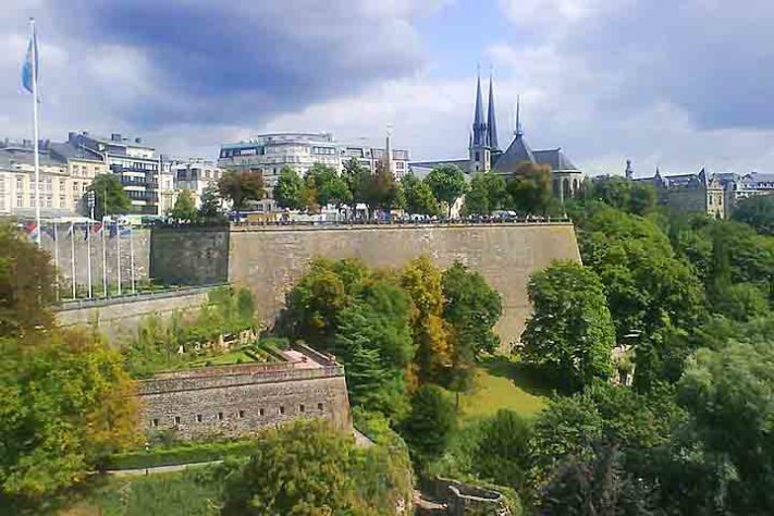 Place de la Constitution - Luxemburgo - Flickr Blogging Dagger