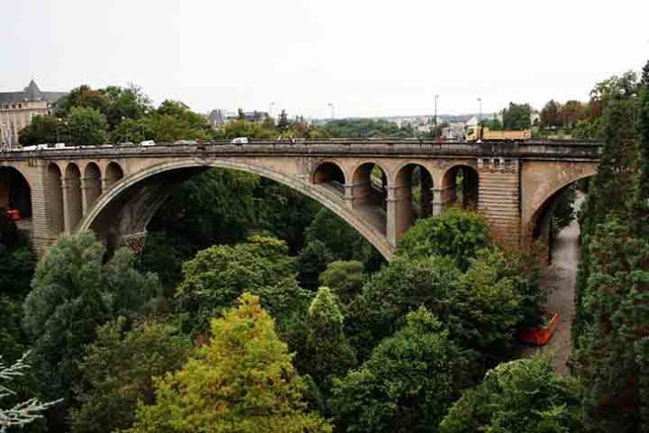 Ponte Adolphe - Luxemburgo - Flickr Sergio Codespoti