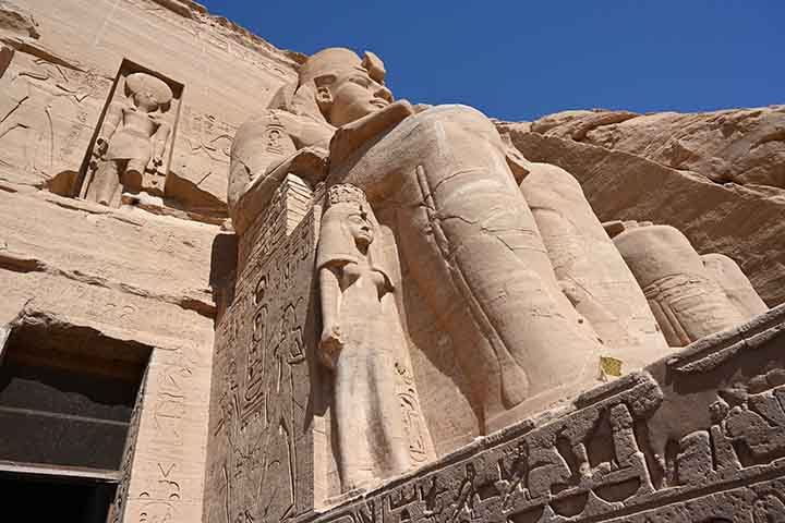 Agora, a equipe se dedica à construção de um modelo que remonte à aparência original da estátua. Novos achados na região também são esperados pelos pesquisadores.