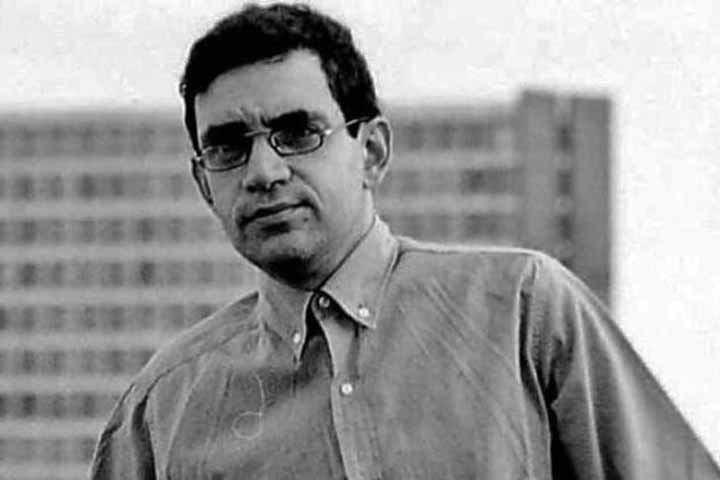 O talento, a poesia e as atitudes de Renato Russo o tornaram um Ã­cone do rock brasileiro. As letras e posicionamentos do artista, que cresceu durante a ditadura militar, marcaram uma geraÃ§Ã£o.
