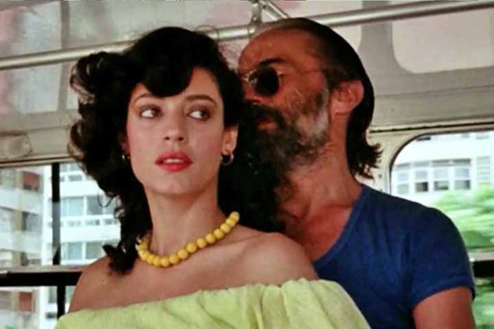 Na mesma década de 70, Sônia Braga estrelou os filmes “A Dama do Lotação” (1978), baseado no conto de Nelson Rodrigues, e "Dona Flor e Seus Dois Maridos” (1976), de Bruno Barreto, em outra adaptação de romance de Jorge Amado. 

