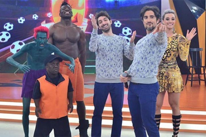 Inspirado pelos programas da MTV Brasil, o 