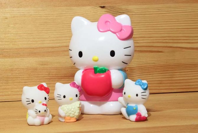 Artistas brasileiros fazem homenagem aos 50 anos da ‘Hello Kitty’