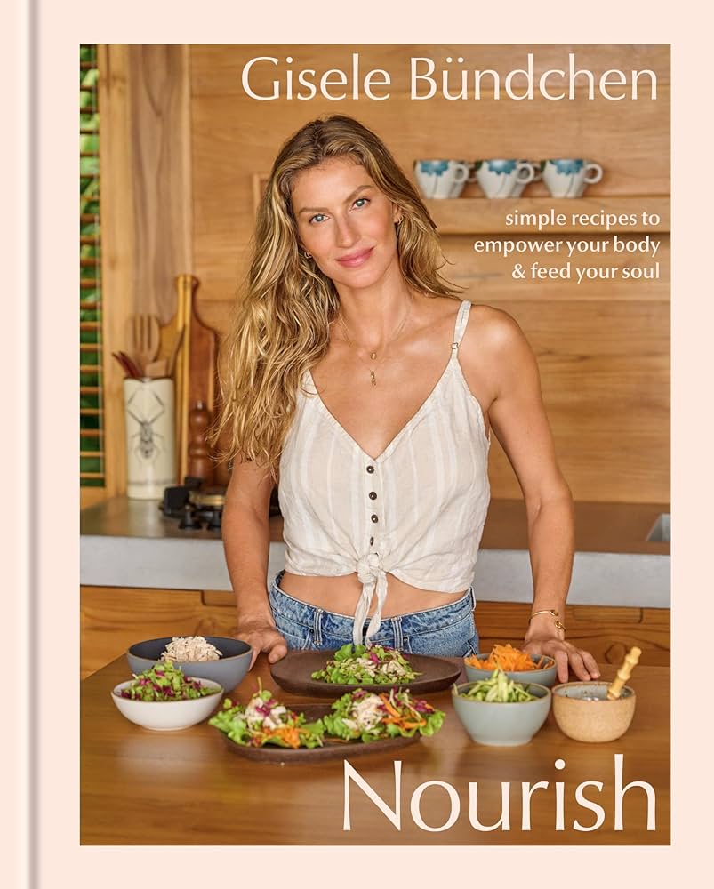 Gisele segue uma dieta rica em vegetais e não consome alimentos processados. E aceita complementar a alimentação com suplementos vitamínicos, principalmente D3 e K2.