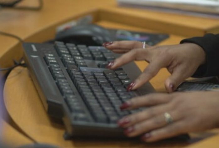 Digitando no teclado