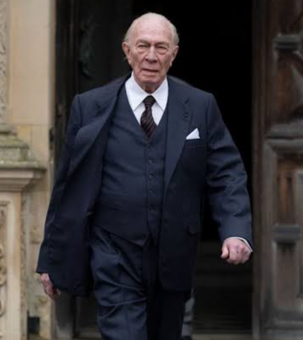 Surpreendentemente, em menos de uma semana, Christopher Plummer foi chamado para substituí-lo e refez todas as cenas. Ele foi até indicado ao Oscar de Melhor Ator Coadjuvante pelo papel!
