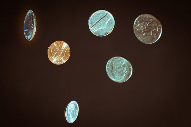 Apesar de ele achar que engolir as moedas aumentaria seus níveis de zinco, de acordo com os especialistas, consumir tanto metal assim é obviamente tóxico para o organismo.