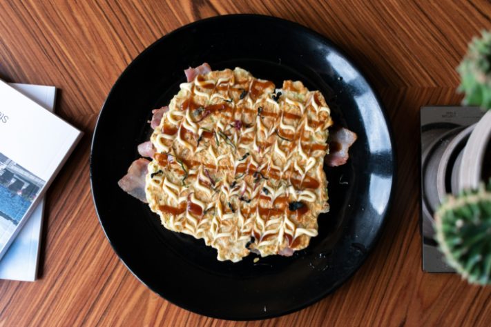 Okonomiyaki - culinária japonesa
