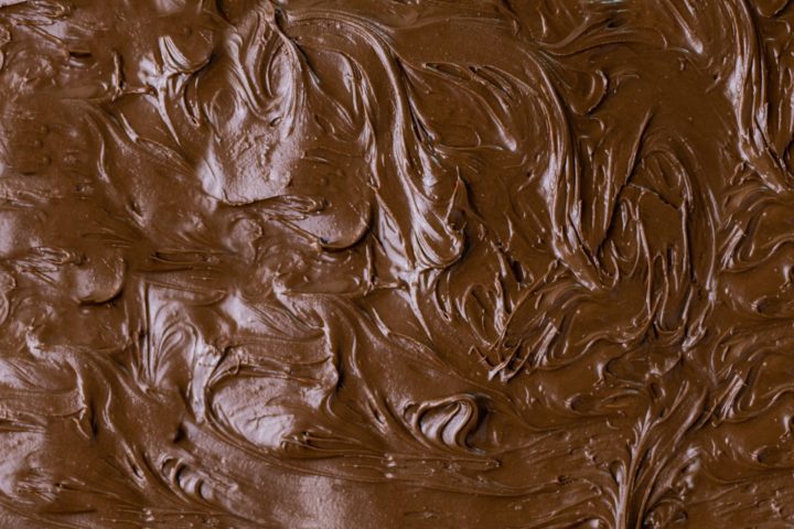 "Temos que ficar atentos a isso também nos chocolates sem açúcar. Quanto maior o teor de cacau, melhor será. Vai trazer mais benefícios à saúde", explicou
