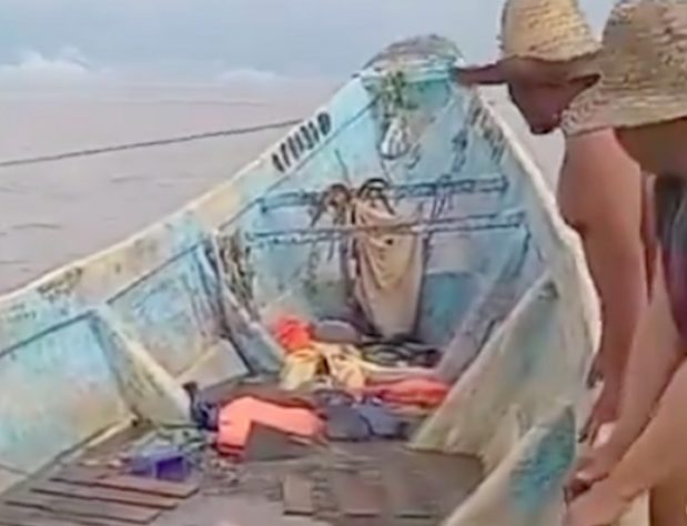 Pescadores encontram barco à deriva com corpos no Pará