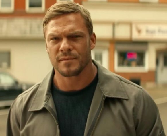 Alan Ritchson - Reacher