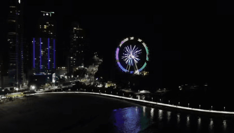 Rodas-gigantes se iluminam em homenagem a Ziraldo