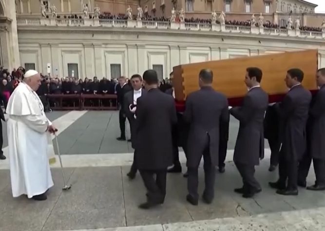 Funeral do Papa Bento XVI