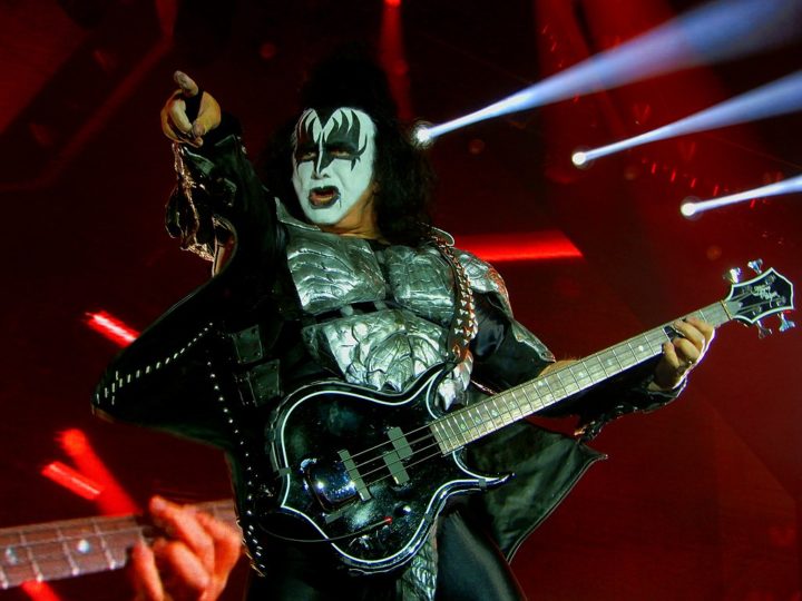 Ex-baixista do Kiss fala sobre ‘morte do rock’ e cita Taylor Swift