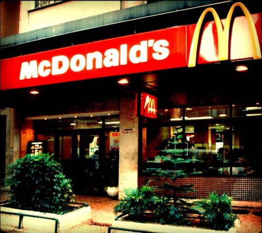 Primeiro McDonald's do Brasil Copacabana