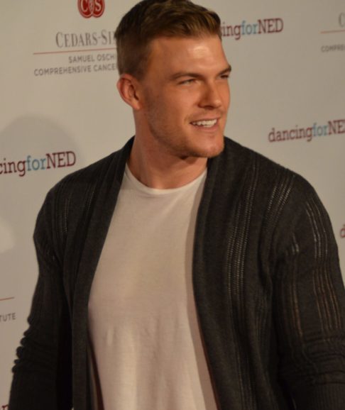 Batman também foi assunto recentemente por uma declaração de Alan Ritchson, astro da série 
