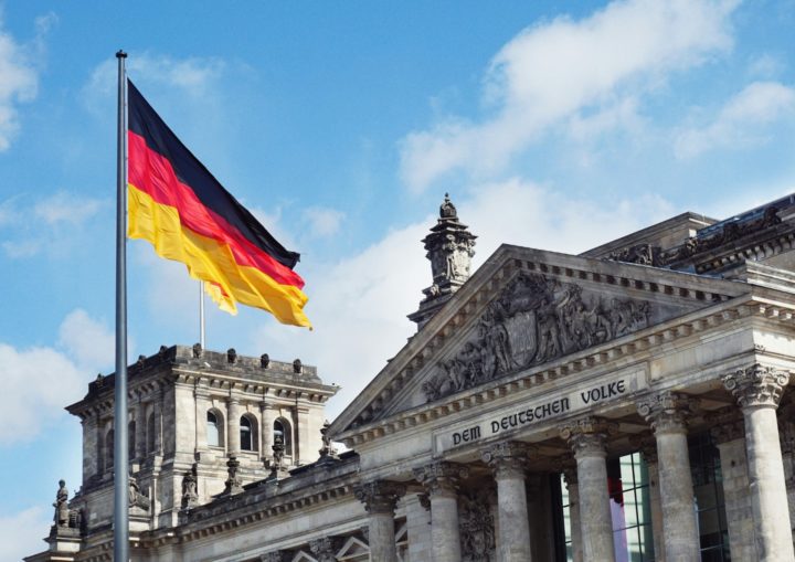 Alemanha aprova uso recreativo da maconha; entenda as regras