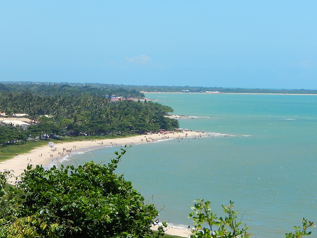 Ãrea turÃ­stica no sul da Bahia, a Costa do Descobrimento engloba os municÃ­pios de Belmonte, Porto Seguro e Santa Cruz CabrÃ¡lia. 
