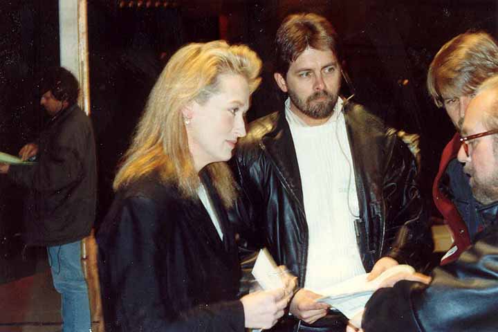 No filme "Um Grito no Escuro" (1988) ela interpretou o papel biográfico de Lindy Chamberlain, uma australiana condenada pelo desaparecimento da própria filha, mas que afirmava que o bebê tinha sido atacado por um dingo. Meryl recebeu vários prêmios, como o de Melhor Atriz no Cannes Film Festival.