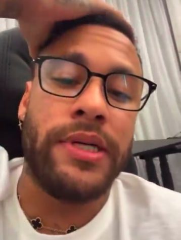 Neymar rebate críticas da atriz Luana Piovani
