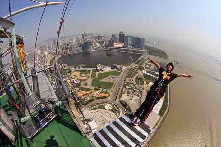 bungee-jumping