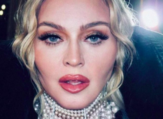 Madonna em show na praia de Copacabana