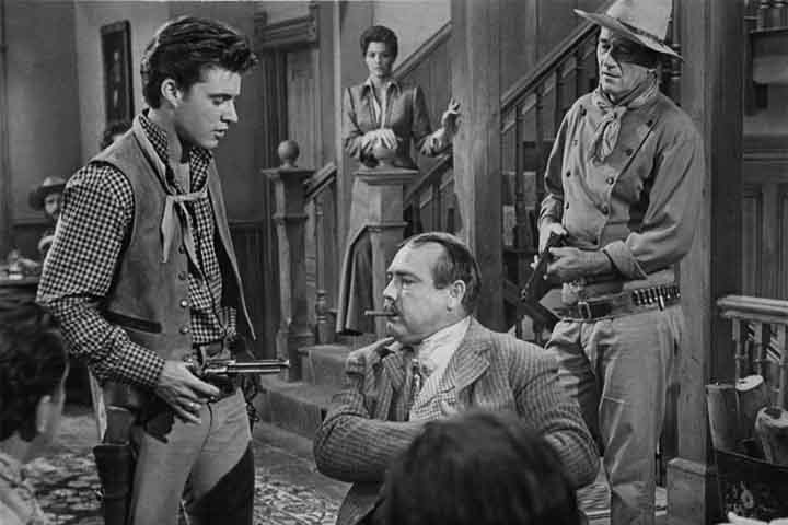 â??Onde ComeÃ§a o Infernoâ? (1959) - Mais um faroeste protagonizado por John Wayne, faz parte da filmografia do versÃ¡til diretor Howard Hawks, que trafegou por diversos gÃªneros na era clÃ¡ssica do cinema de Hollywood. 
