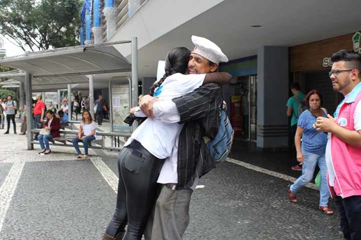 Dia do Abraço