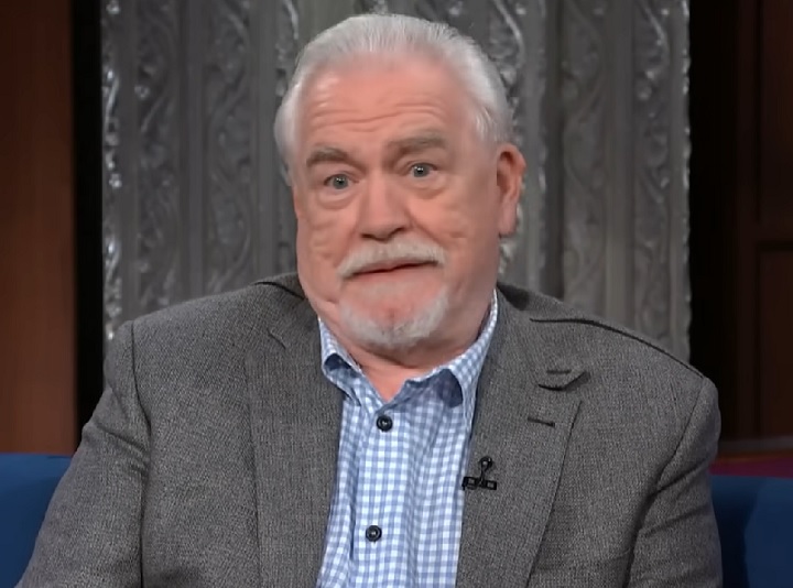 Em entrevista ao ao HistFest, em Londres, Cox disparou: “Terrível. É terrível. Uma atuação verdadeiramente terrível de Joaquin Phoenix. É realmente horrível. […] Eu teria feito muito melhor, isso eu te digo