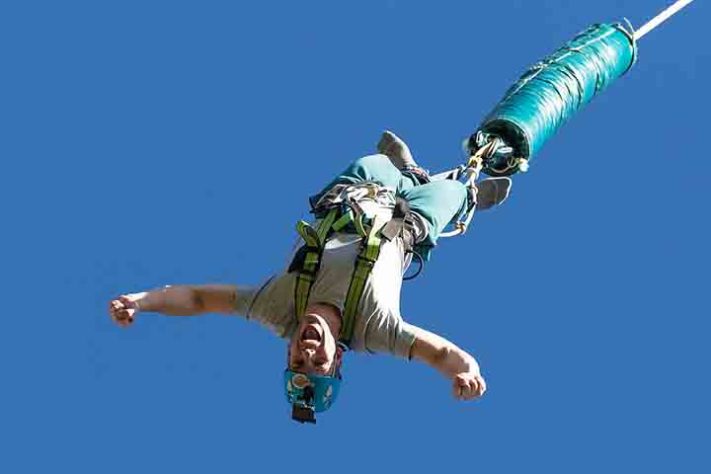 bungee-jumping