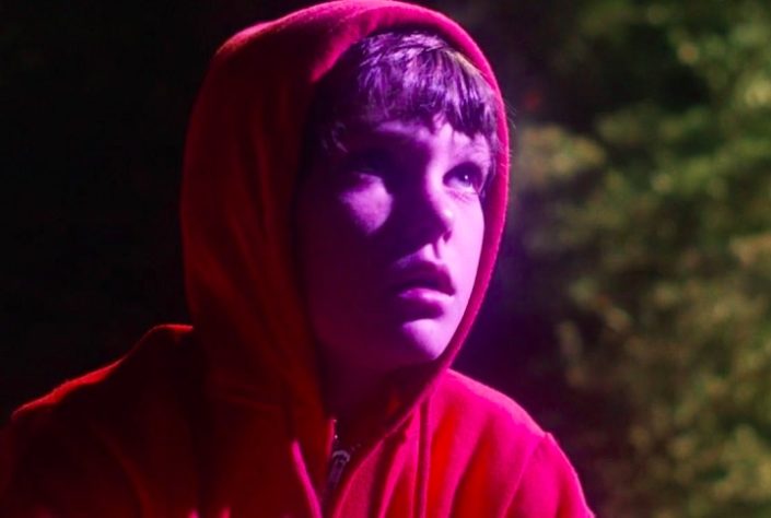 Henry Thomas Em 