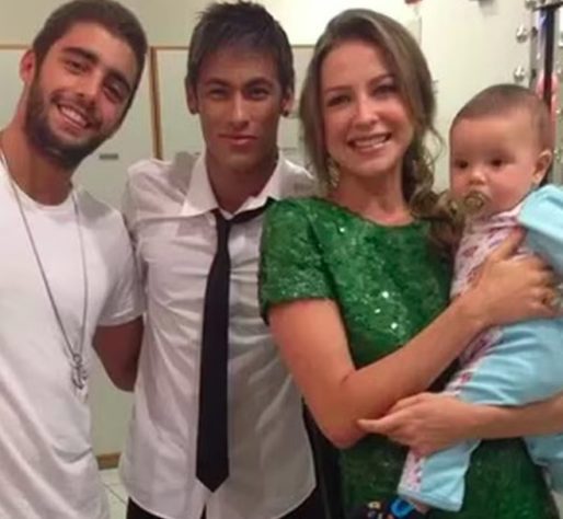 Internautas resgatam fotos de Neymar ao lado de Luana Piovani