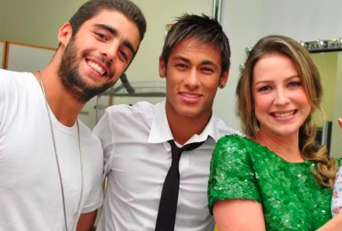 Internautas resgatam fotos de Neymar ao lado de Luana Piovani