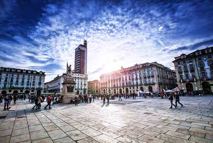 Piazza castello - Turim - Imagem de roberto bosi por Pixabay