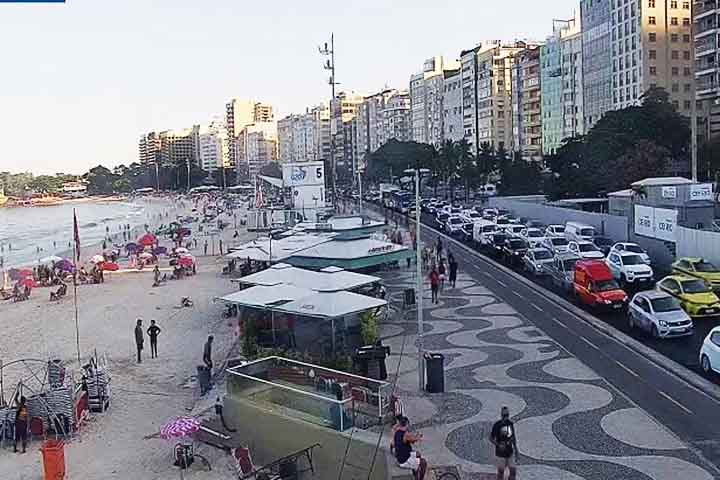 “São diversos os fatores que contribuem para os números que temos hoje. São pessoas com estados emocionais que utilizam esse ambiente de trânsito para se expressarem. Às vezes, você não está bem com você mesmo e acaba refletindo no trânsito pelos motivos mais fúteis possíveis”, frisou.