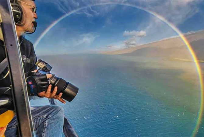 Fotógrafo ‘recria’ o mundo a bordo de um helicóptero