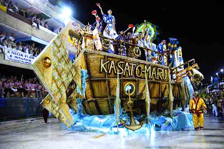 A Unidos do Porto da Pedra no Carnaval de 2008 entrou na Marquês de Sapucaí com o enredo 