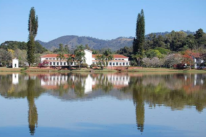 Estâncias de água mineral