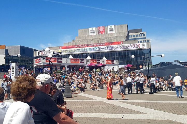 A cidade canadense também abriga o Festival Internacional de Jazz de Montreal, um dos maiores festivais de jazz do mundo.