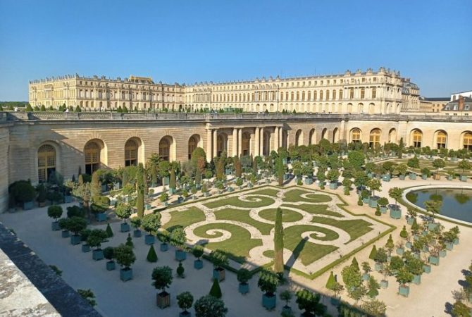 A inspiração de Versalhes para a construção de palácios na Europa; luxo, estilo e imponência