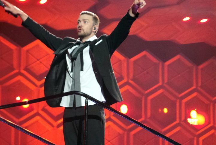 Justin Timberlake precisou decidir entre cancelar os shows ou continuar a turnê. Ele optou por seguir e afirmou que a alegria de se apresentar superava o estresse físico. 