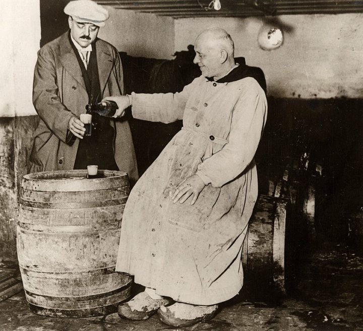 O objetivo da reforma era retornar às práticas mais rigorosas e austeras da vida monástica, conforme inicialmente estabelecidas por São Bento. Daí o nome 